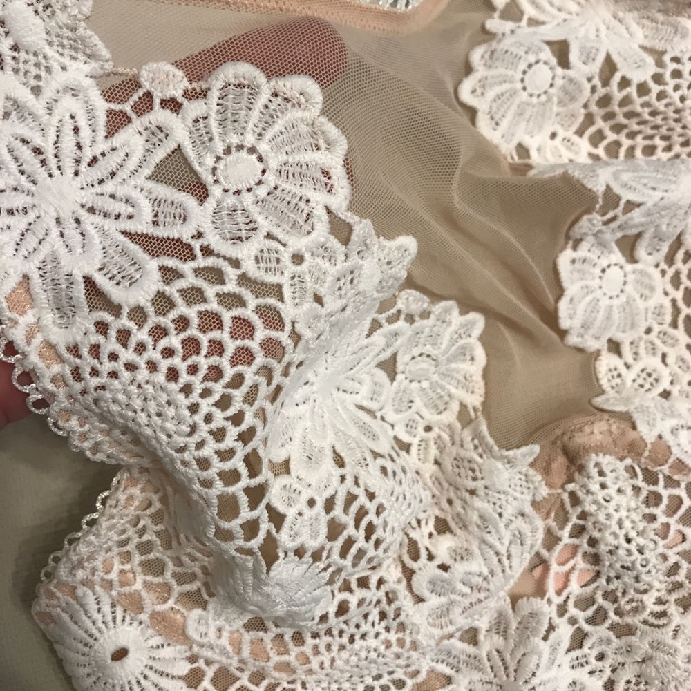 🤍 Victorias Secret 🤍 Appliqué Lace Crop Bralette Top & Panty Set - NEW w/Tags - Picture 13 of 14